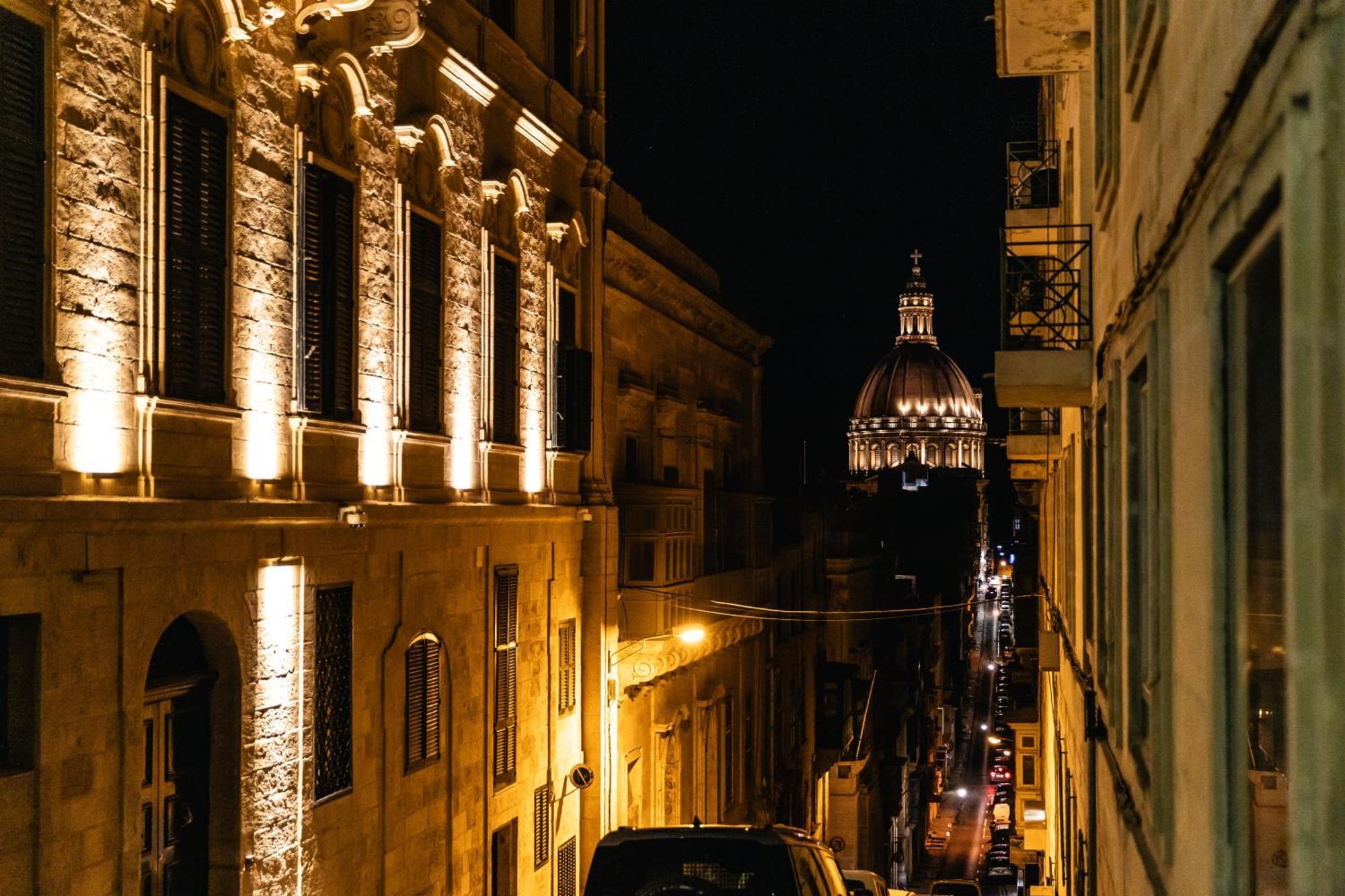 Valletta Waterfront 2 Beds Flat By Arcobnb Il-Furjana Buitenkant foto