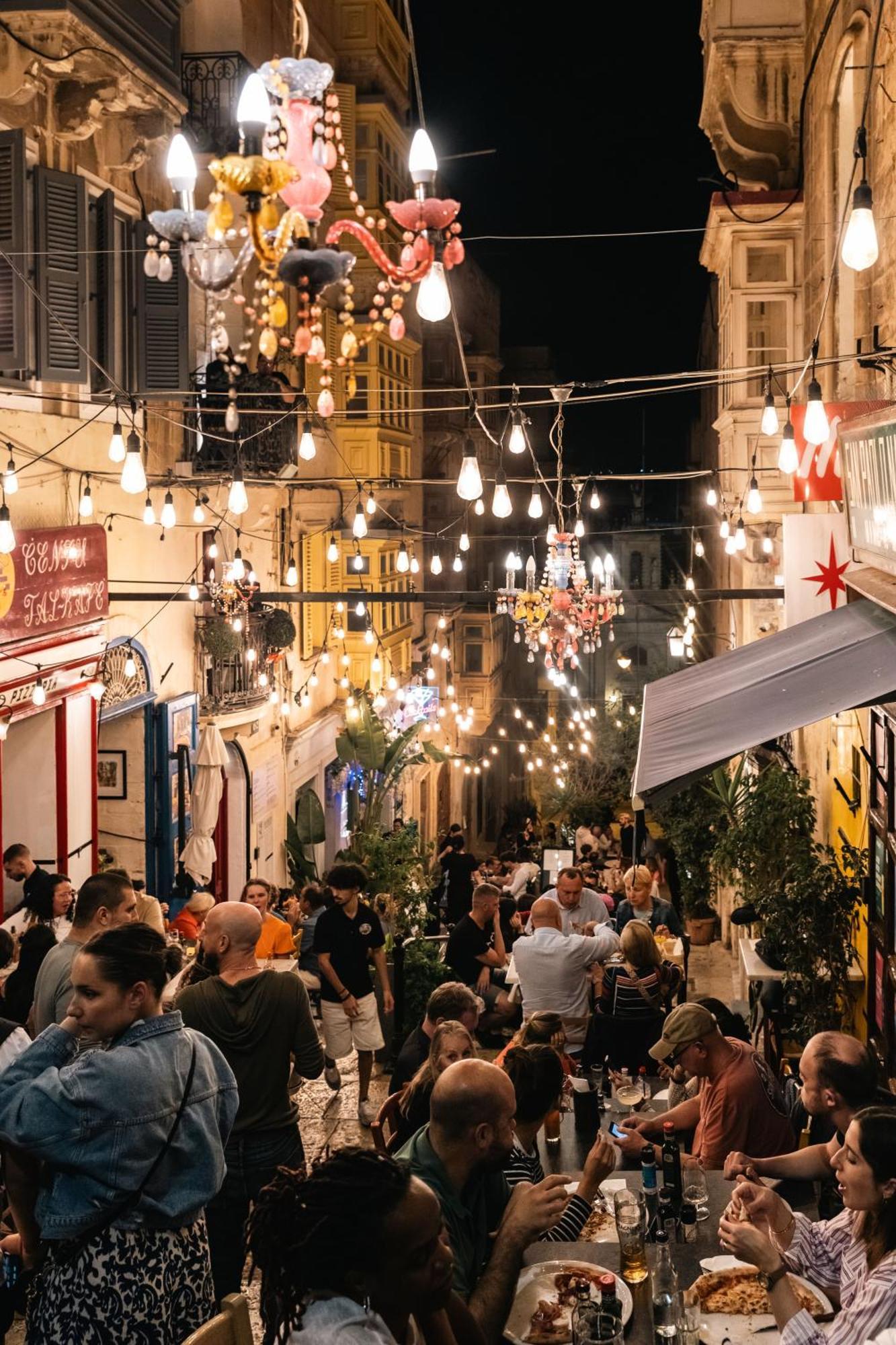 Valletta Waterfront 2 Beds Flat By Arcobnb Il-Furjana Buitenkant foto
